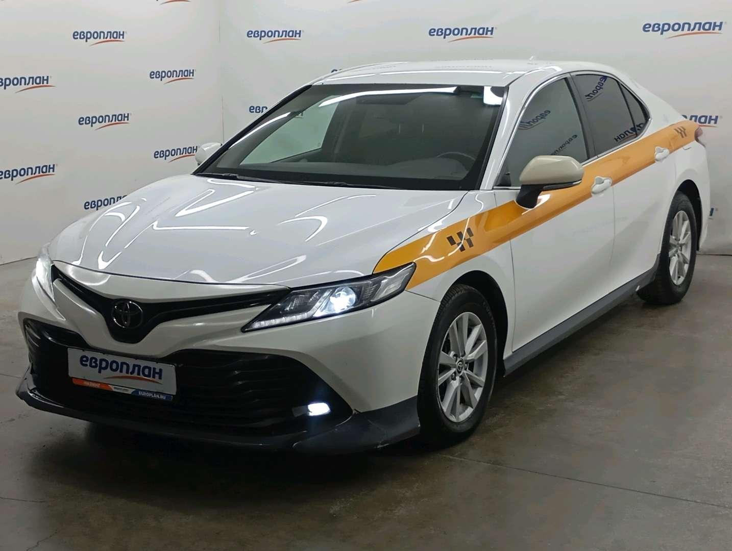 Toyota Camry — Москва