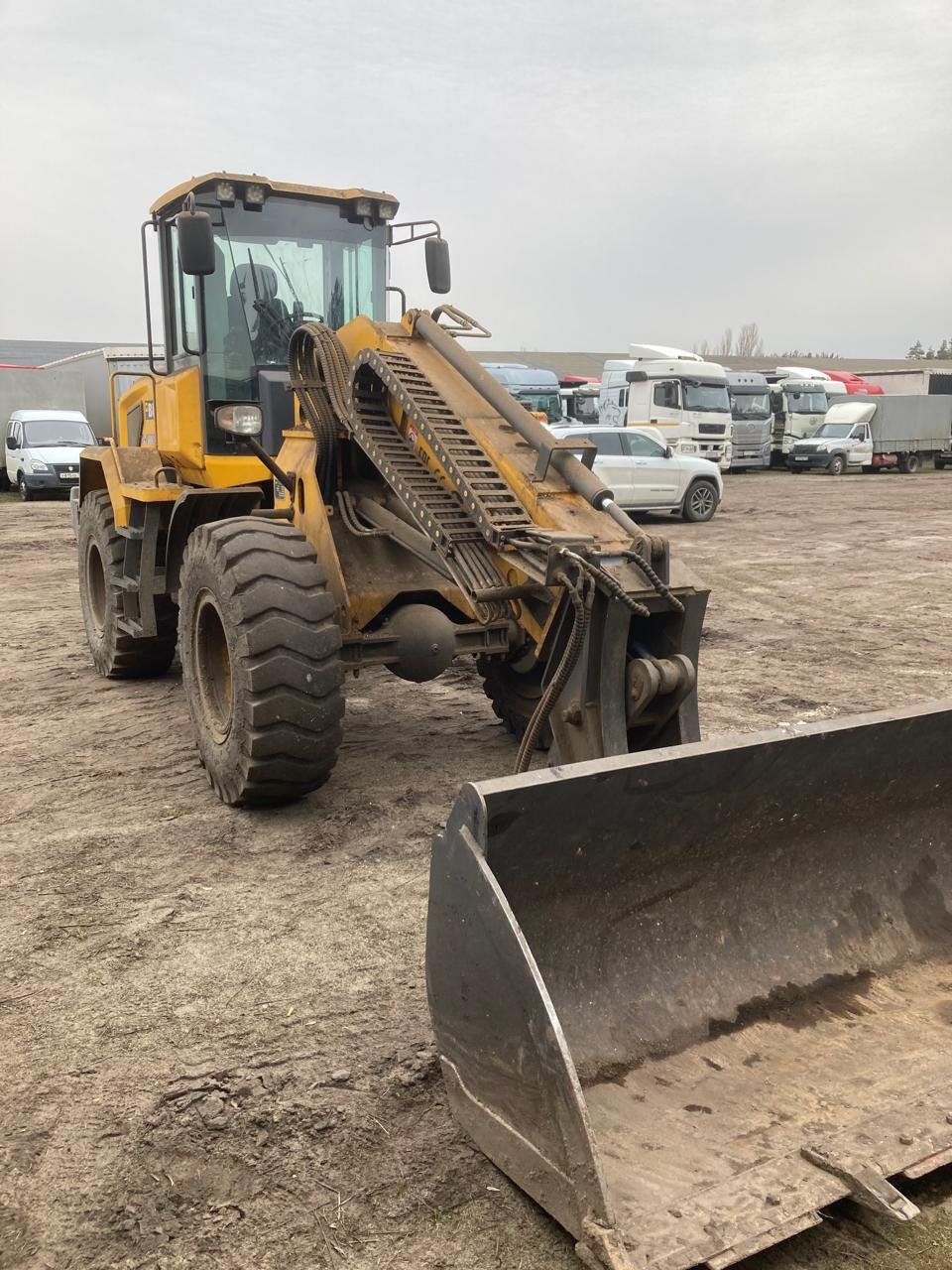 Bull SL300 Фронтальный погрузчик SL300T — Воронеж