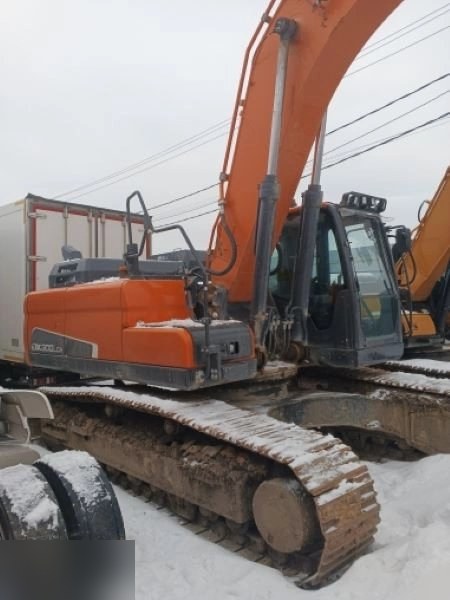 DOOSAN DX320LC-7M — Екатеринбург