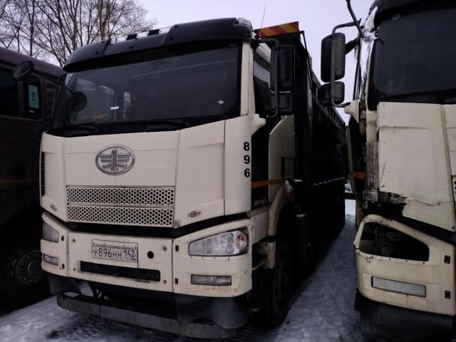 Специализированный, автомобиль - самосвал FAW J6 — Новосибирск