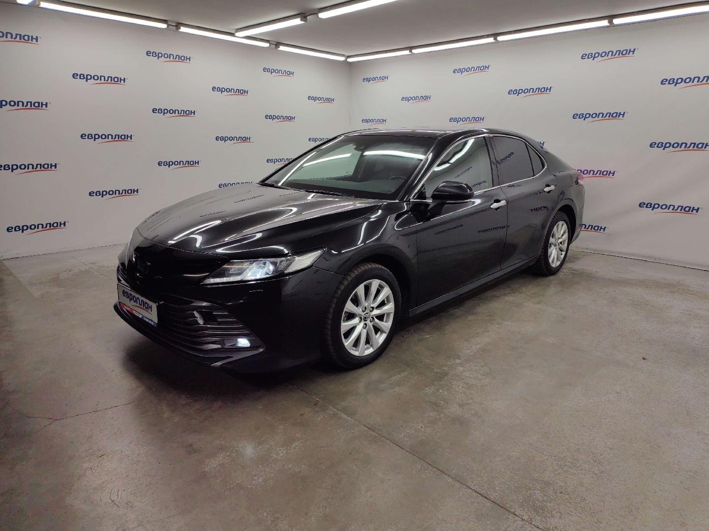 Toyota Camry — Москва