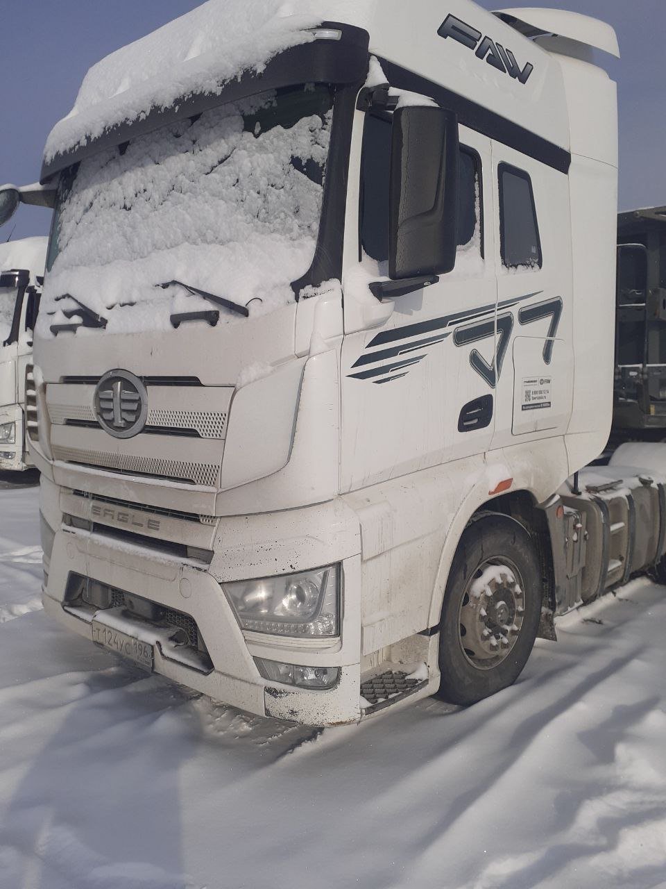FAW J7 6x4 Седельный тягач — Екатеринбург