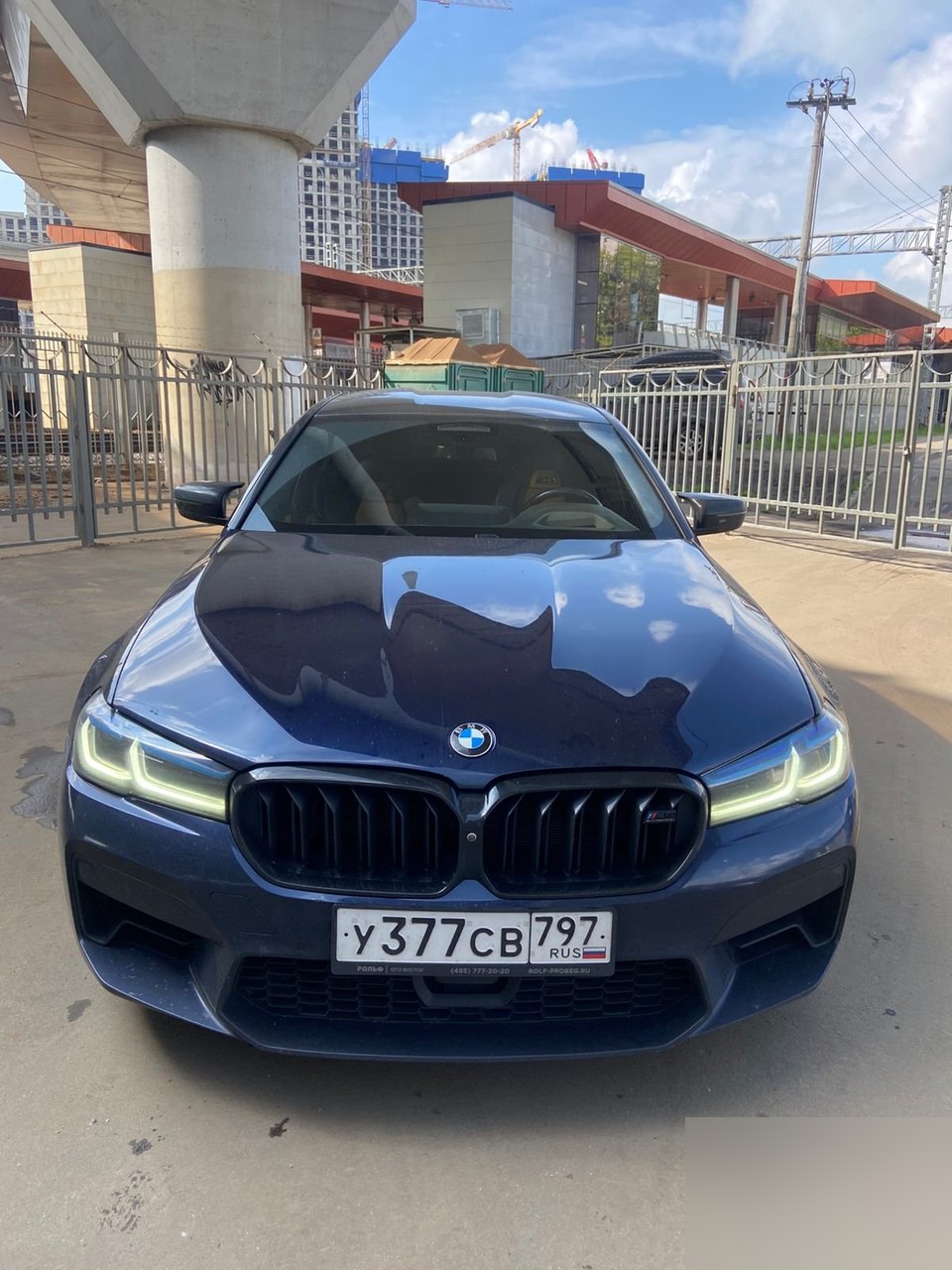 BMW M5 — Москва