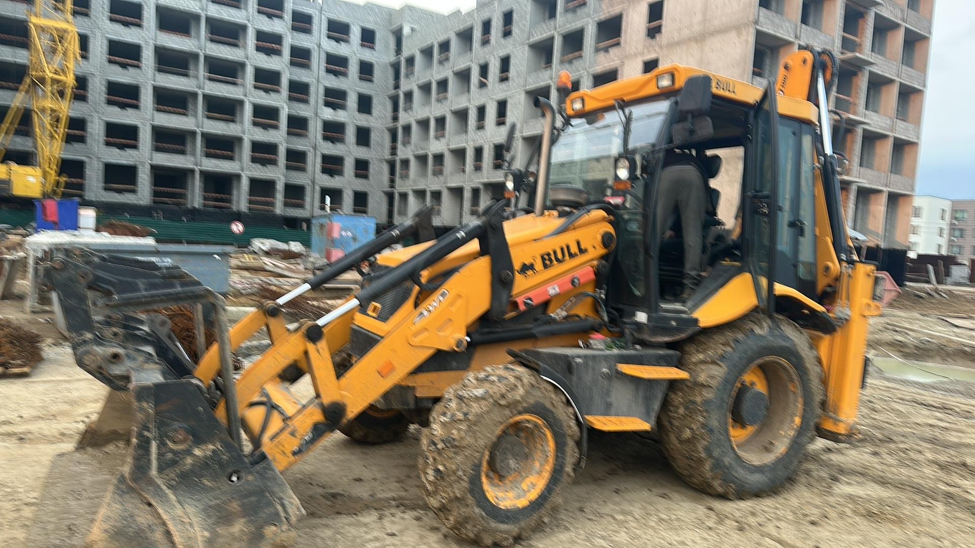 Bull HD100 — Тюмень