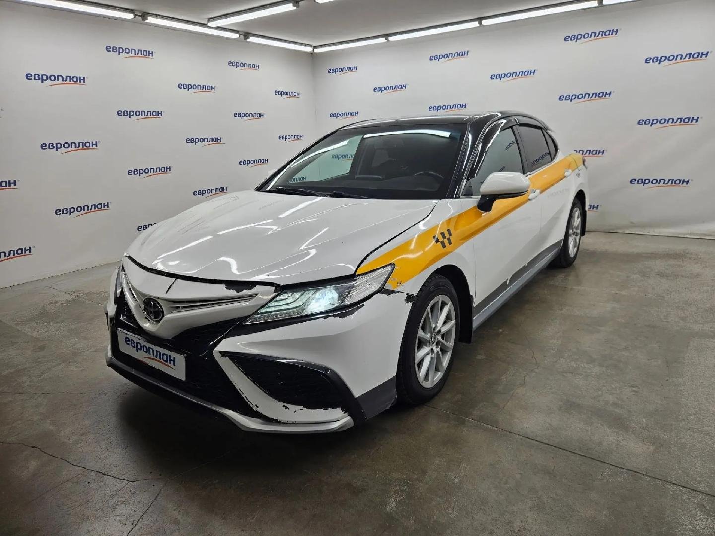 Toyota Camry — Москва