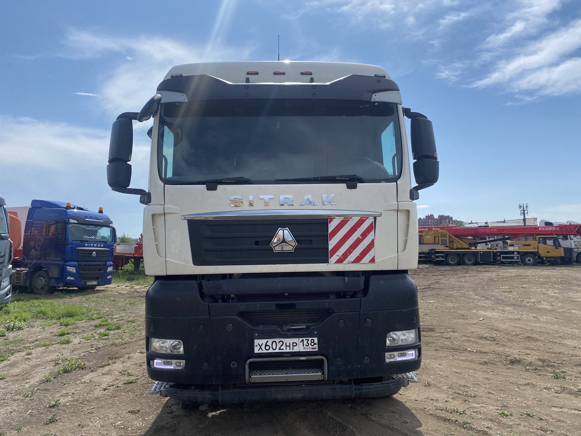 SITRAK C7H 6x4 Седельный тягач — Иркутск