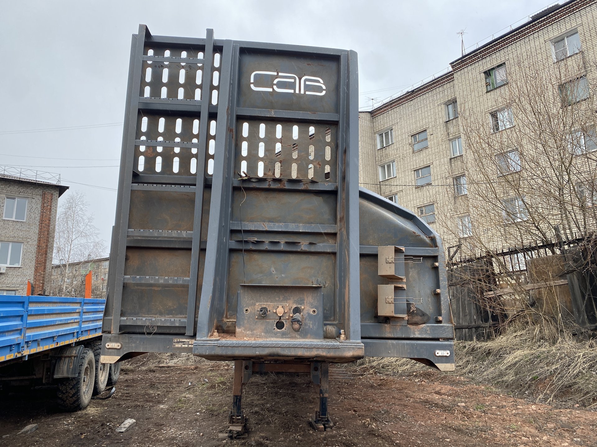 САВ (СпецАвто-Восток) 9318* Полуприцеп тяжеловоз 2 оси — Усть-Кут