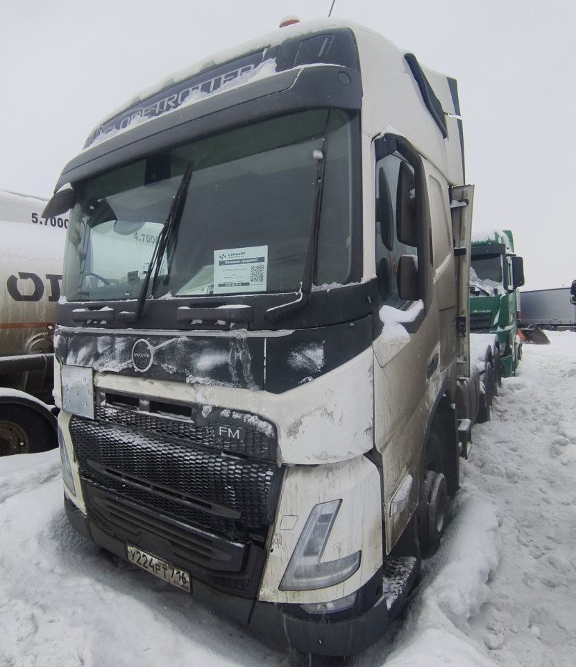 VOLVO FM 6x2 Седельный тягач — Челябинск