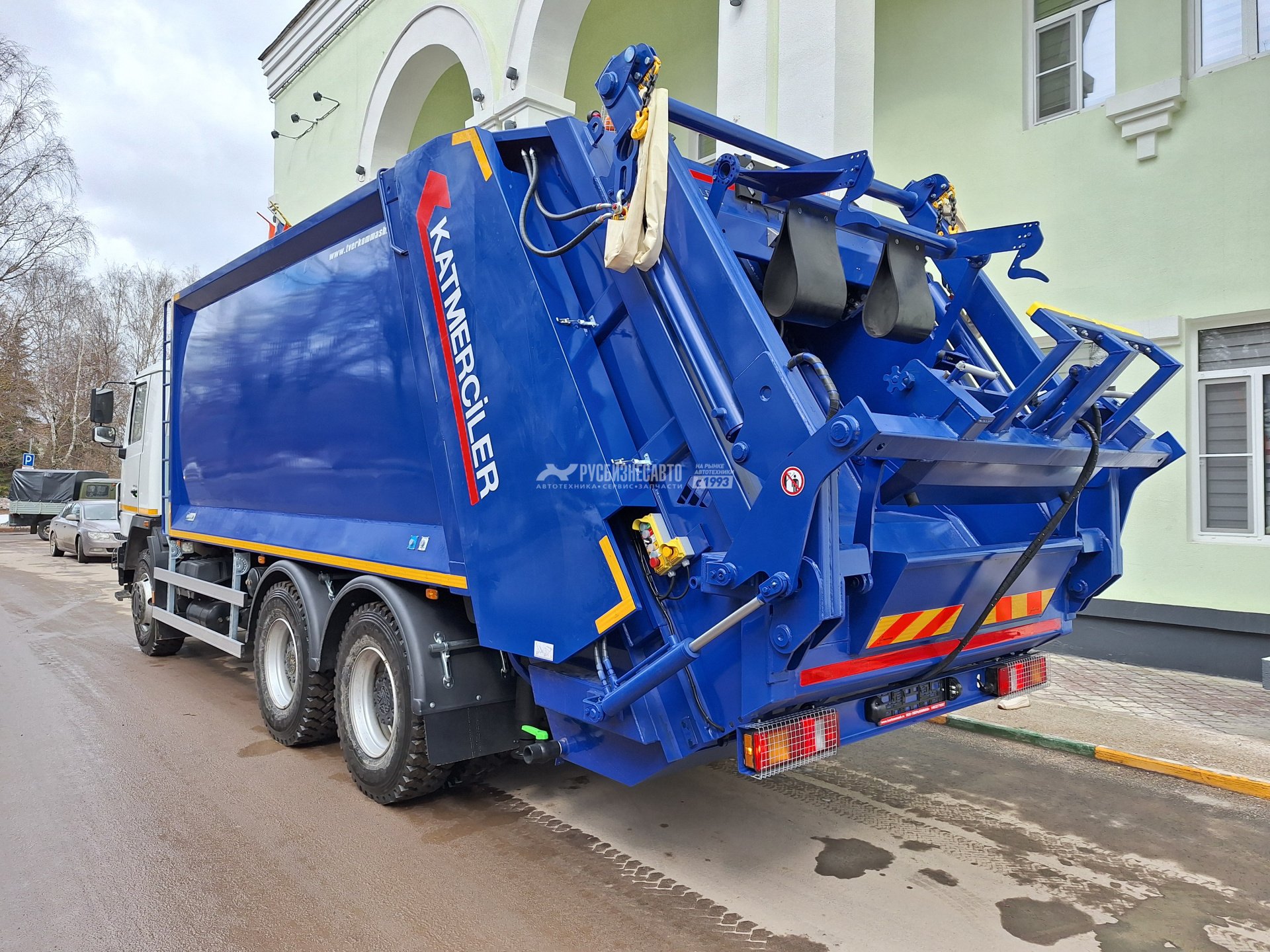 KAT-22S на шасси МАЗ 631226-585-042 (ТКМ-430) Мусоровоз задн загрузка, портал — новая техника в лизинг