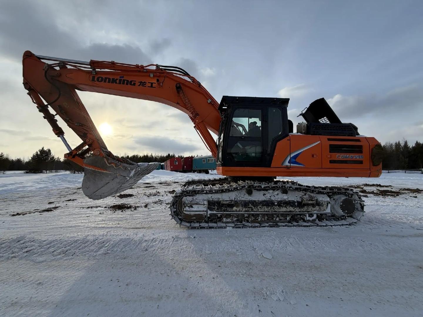 LonKing CDM6396 — Якутск