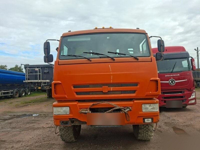 Кран центр "КАМАЗ" 659100 на шасси КамАЗ 43118 6x6 Бортовой с КМУ 659100 — Санкт-Петербург