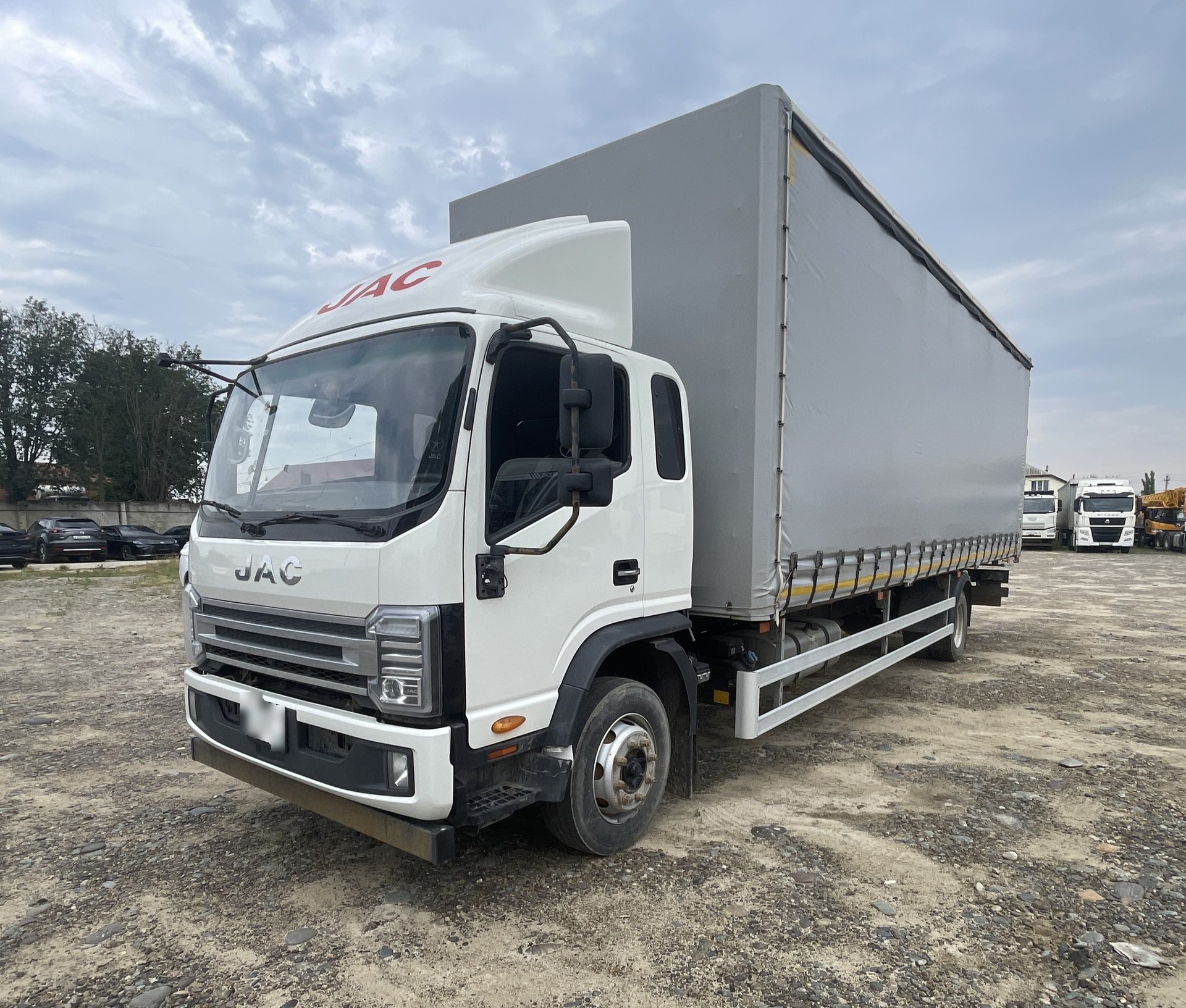 Нижегородский Автомеханический Завод 4716* на шасси JAC N120 4x2 Бортовой (Евроборт) — Ставрополь