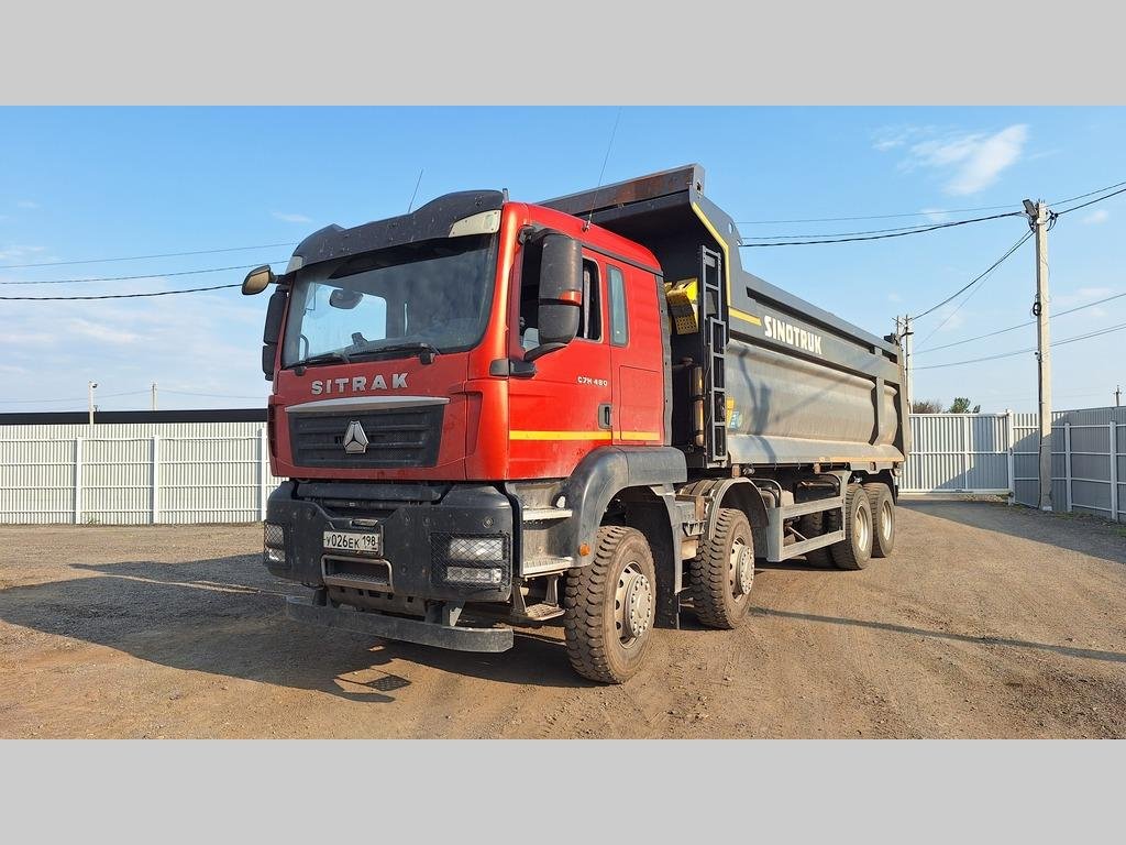 SINOTRUK SITRAK, самосвал 8х4 — Ростов-на-Дону