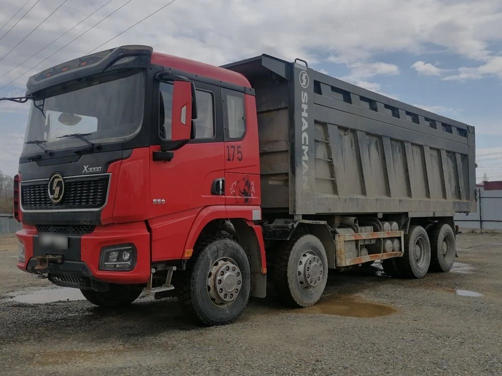 Shacman (Shaanxi) SX* 8x4 Самосвал — Южно-Сахалинск