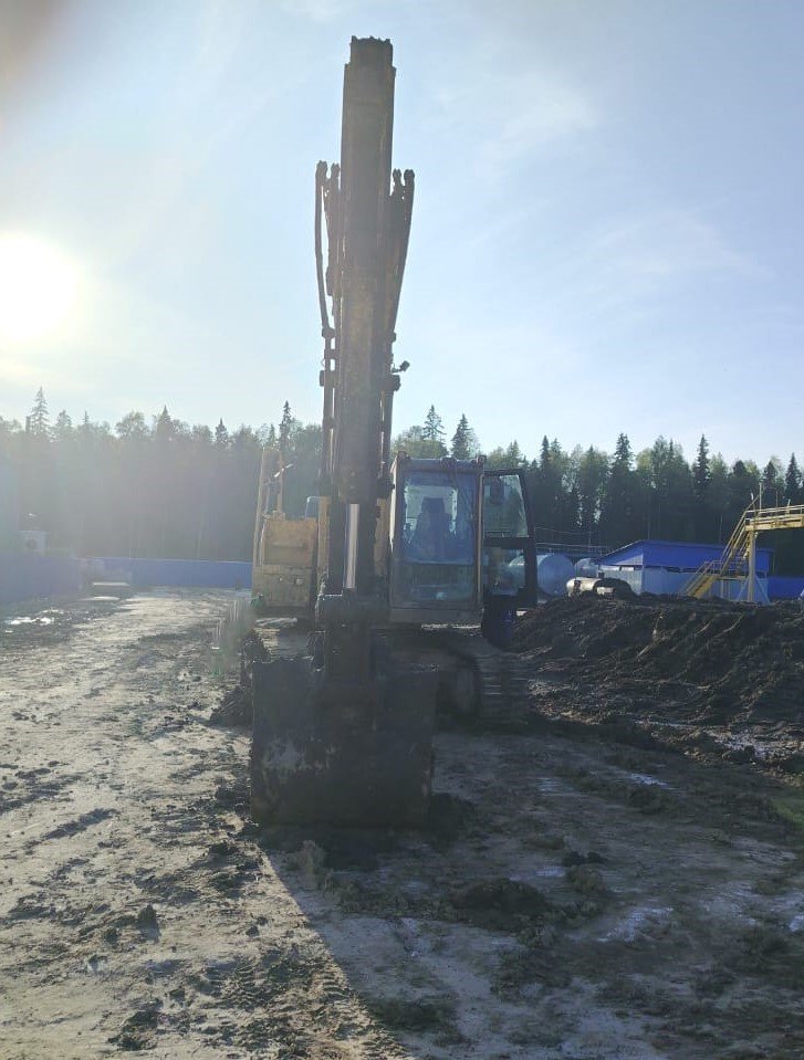 LGCE E6210 Экскаватор — Нягань