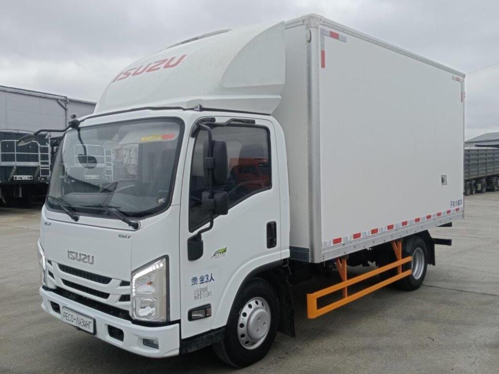 ISUZU ELF EM7 — Краснодар