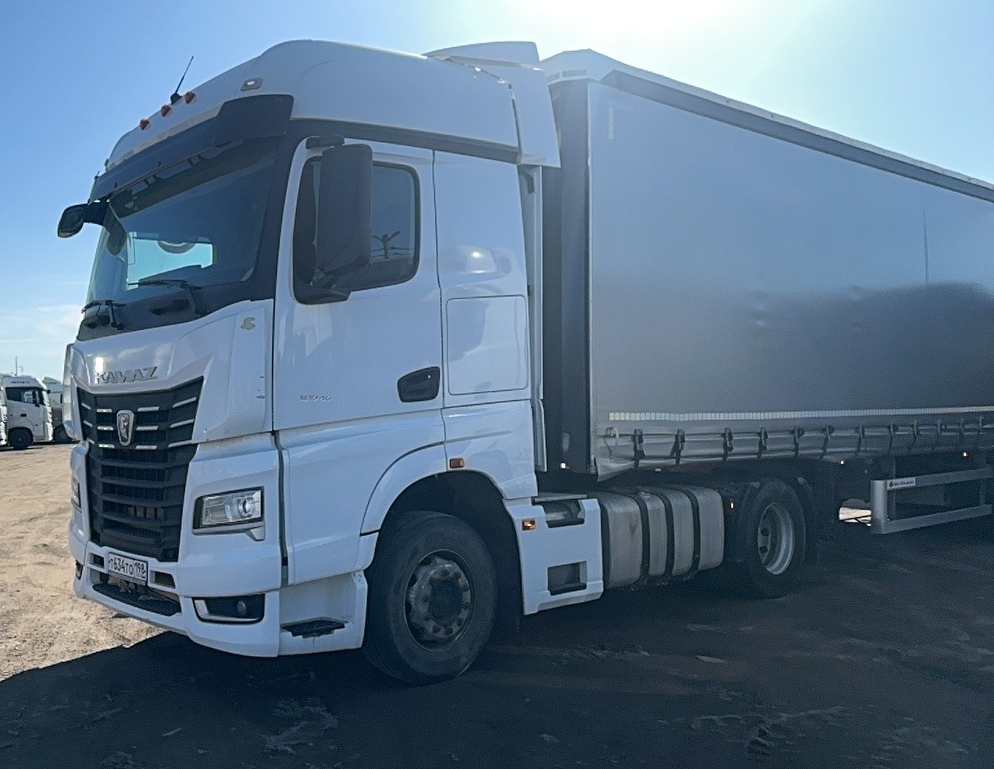 КАМАЗ М1946 4x2 Седельный тягач — Санкт-Петербург