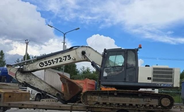 Экскаватор одноковшовый гусеничный TX220 — Екатеринбург