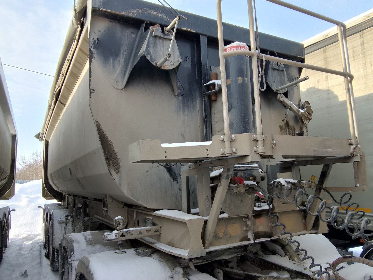 Grunwald 9453 Полуприцеп самосвальный — Челябинск