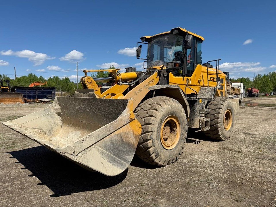 LGCE L956 Фронтальный погрузчик — Зея