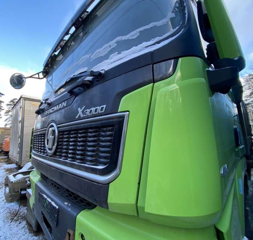 Shacman (Shaanxi) SX* 6x6 Самосвал — Москва