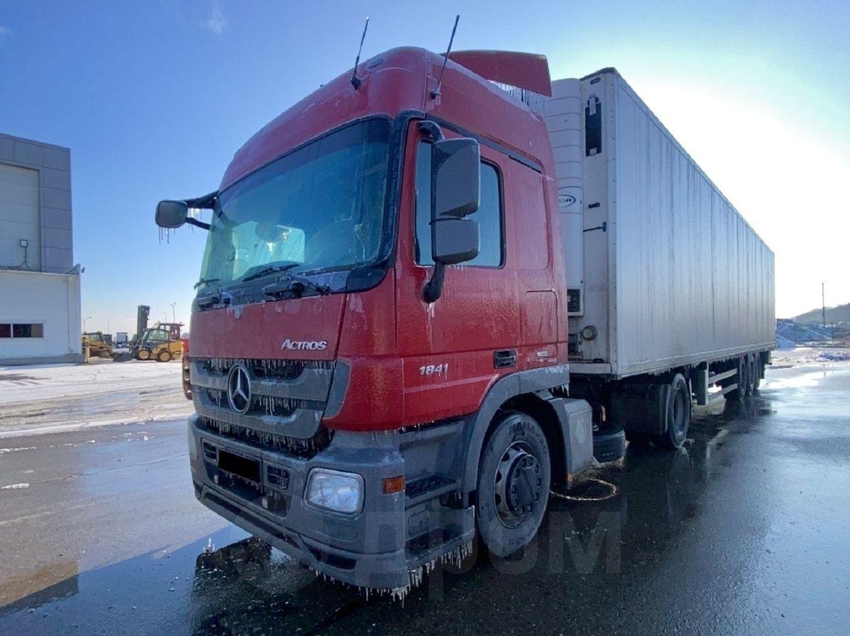 Тягач седельный MERCEDES-BENZ — Адыгея
