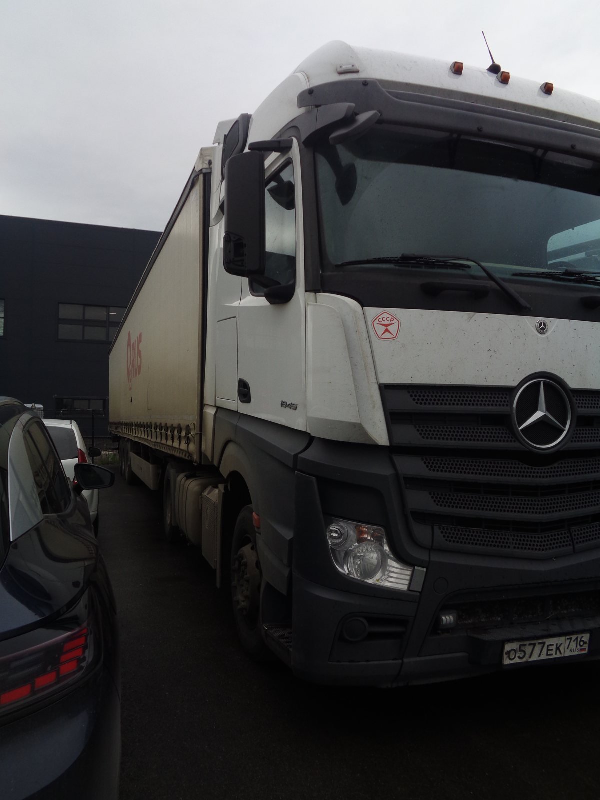 Седельный Тягач MERCEDES-BENZ Actros 1845 LS () — Россия