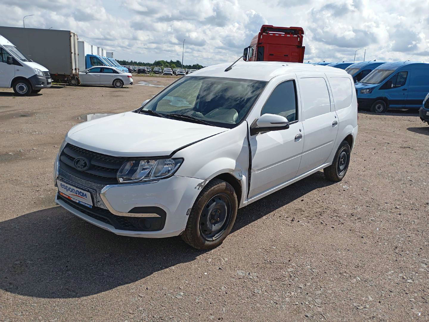 Lada Largus фургон — Санкт-Петербург