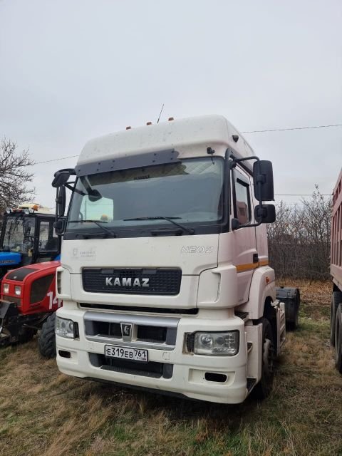 Грузовой тягач седельный КАМАЗ M1840 5490 — Батайск