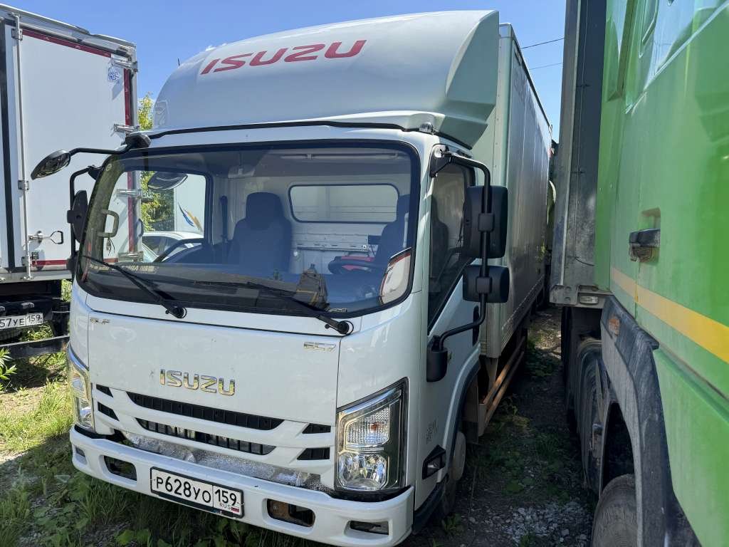 ISUZU ELF 4.5 4x2 Изотермический/рефрижератор — Пермь
