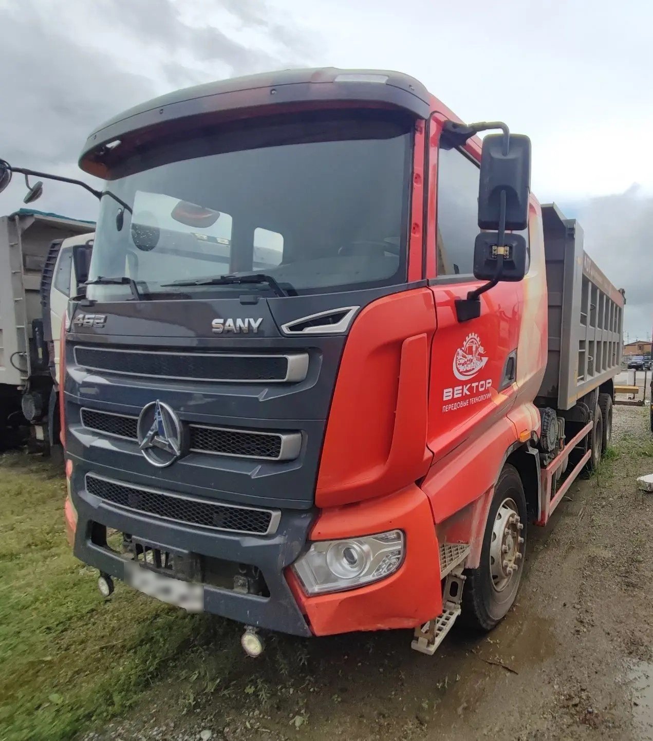 SANY SYZ320* 6x4 Самосвал — Артём