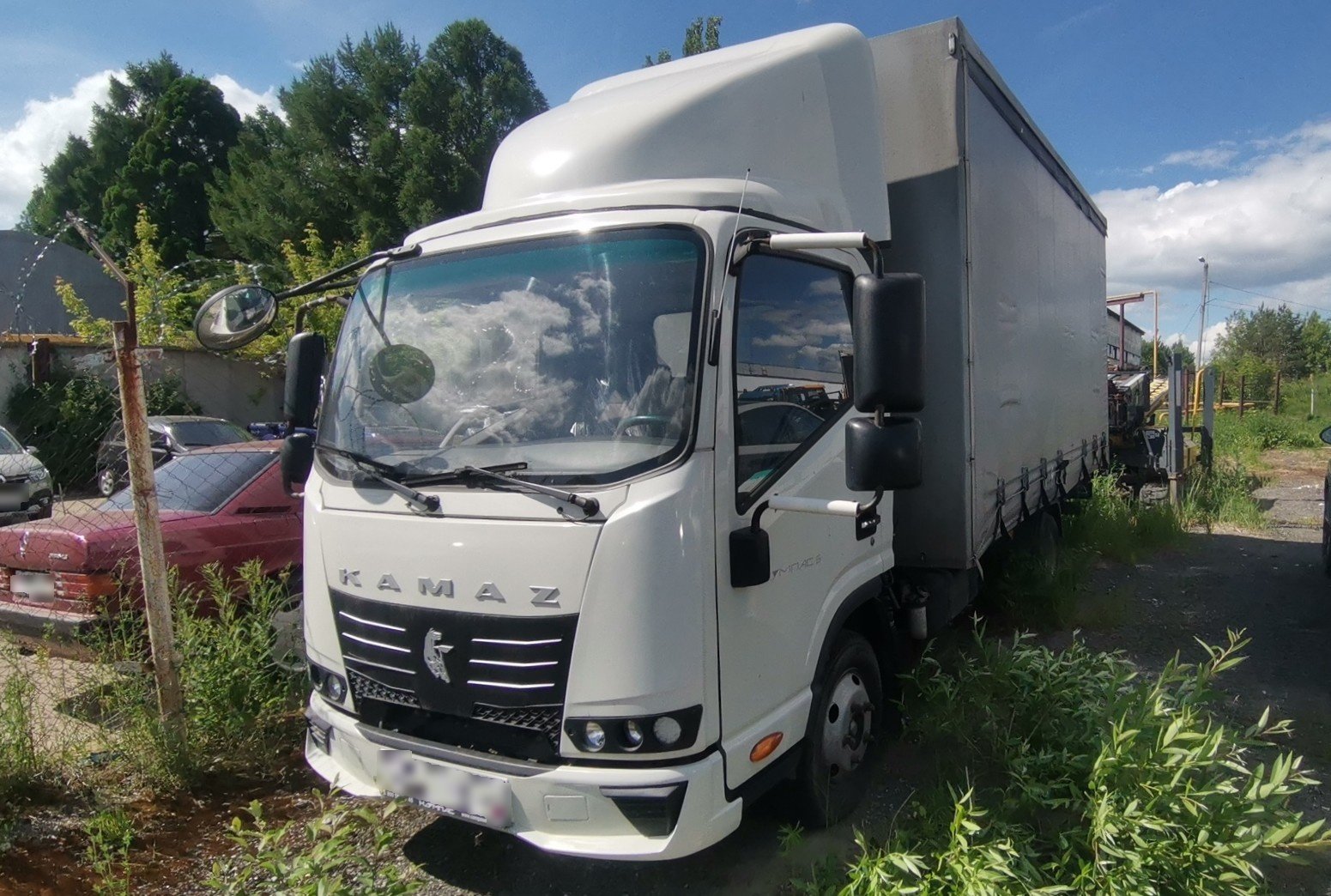 АВТОМЕХАНИЧЕСКИЙ ЗАВОД 5758* на шасси КамАЗ 43085 4x2 Бортовой (Евроборт) — Владимир