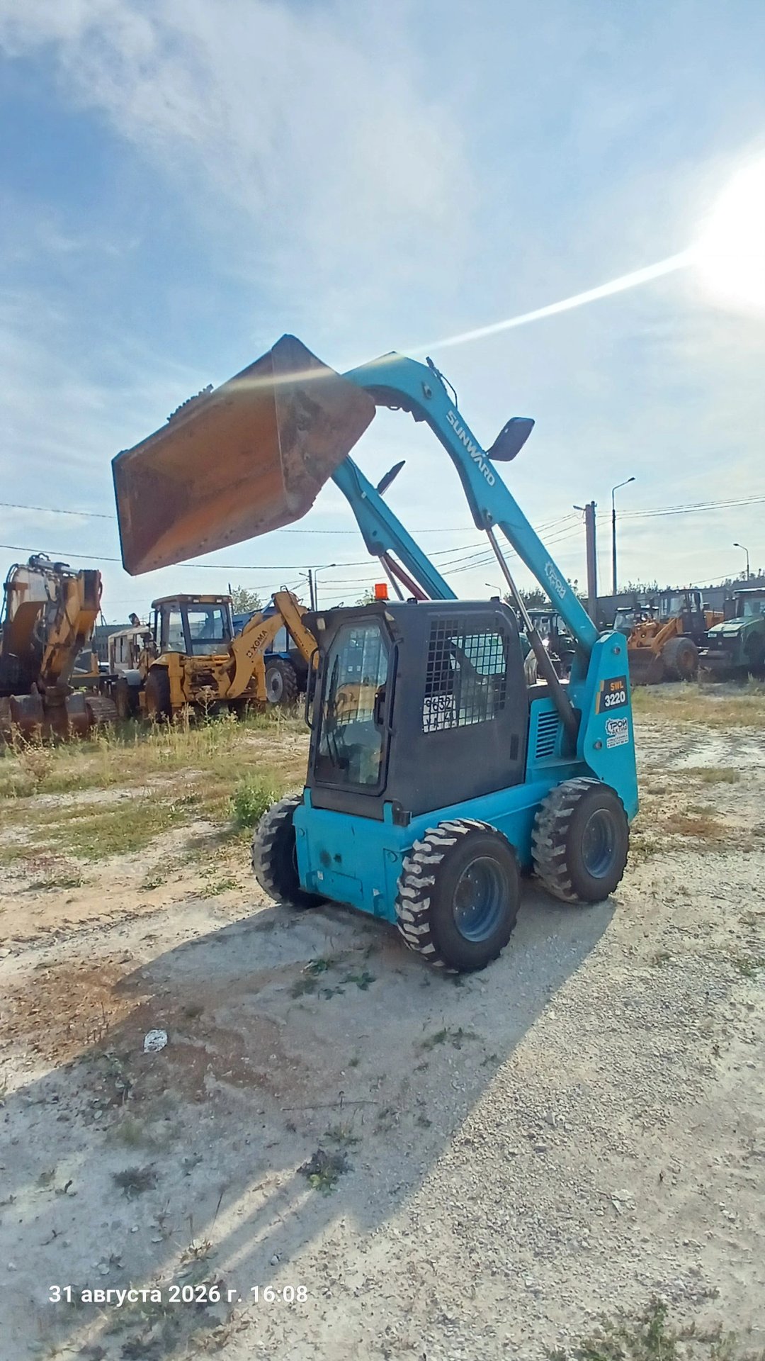 Мини-погрузчик SUNWARD SWL3220 — Воронеж