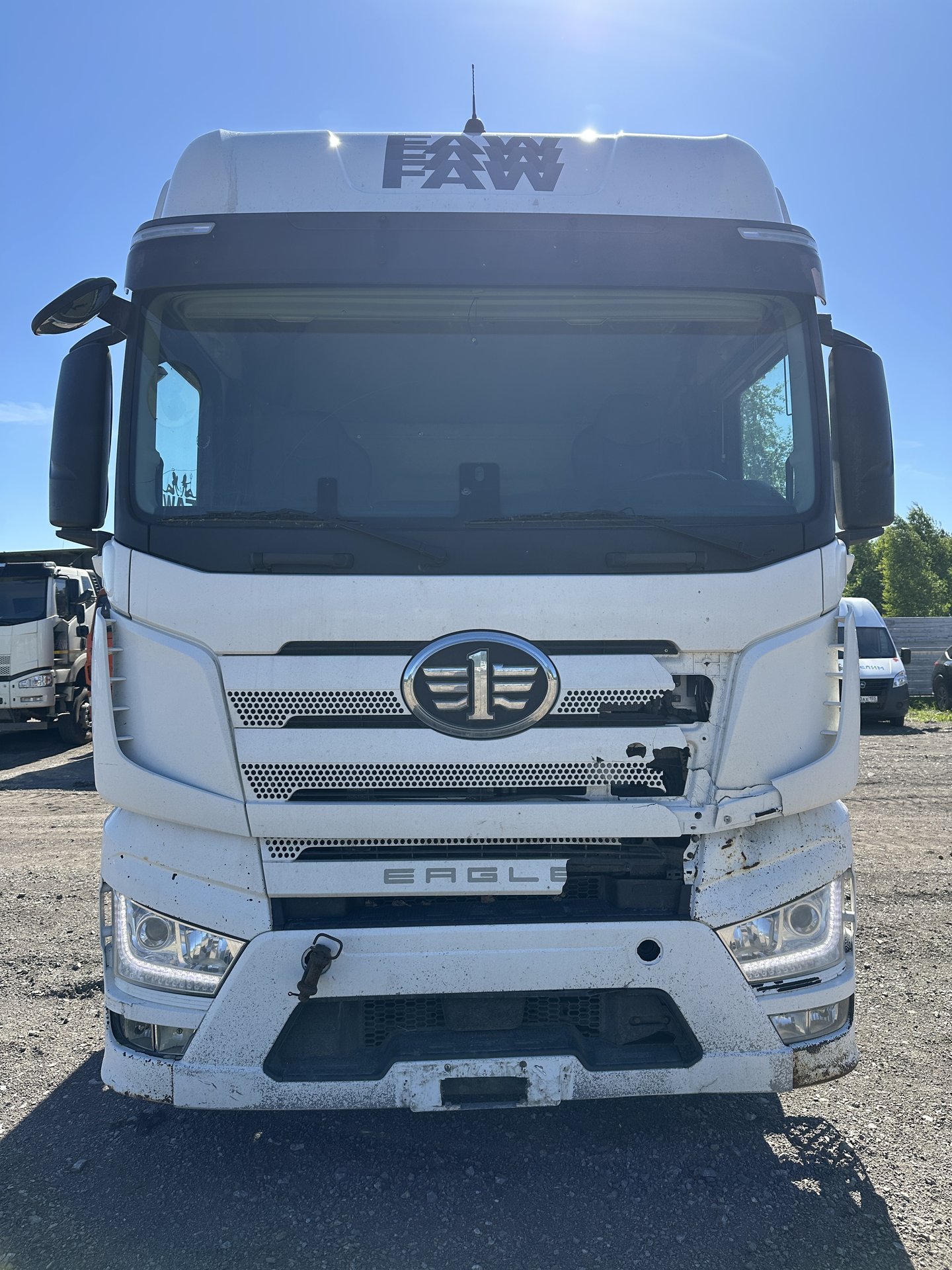 FAW J7 6x4 Седельный тягач — Кемеровская область