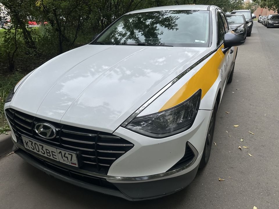 Легковой автомобиль HYUNDAI Sonata — Московская область