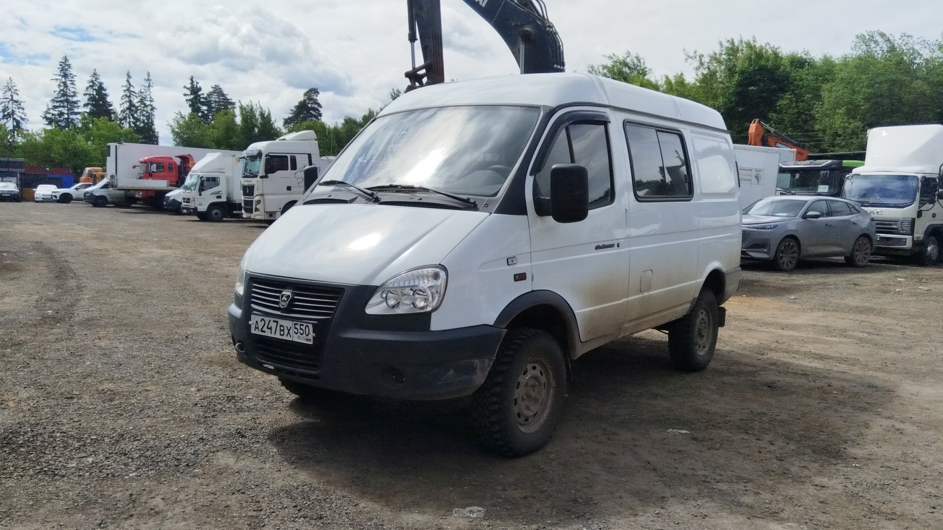 Автомобильный завод НАЗ Соболь Цельнометаллический — Москва