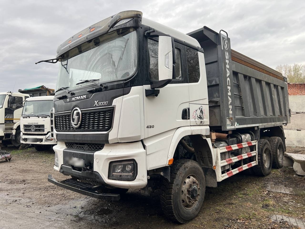 Shacman (Shaanxi) SX* 6x6 Самосвал — Кемерово