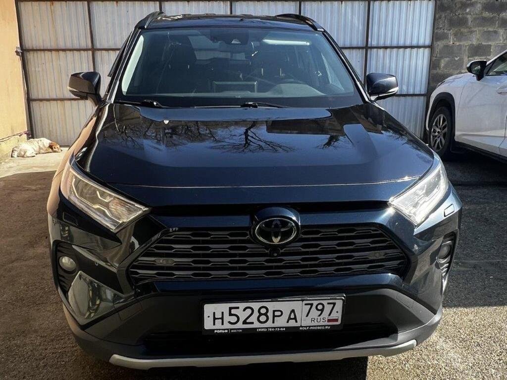 TOYOTA RAV4 — Сочи