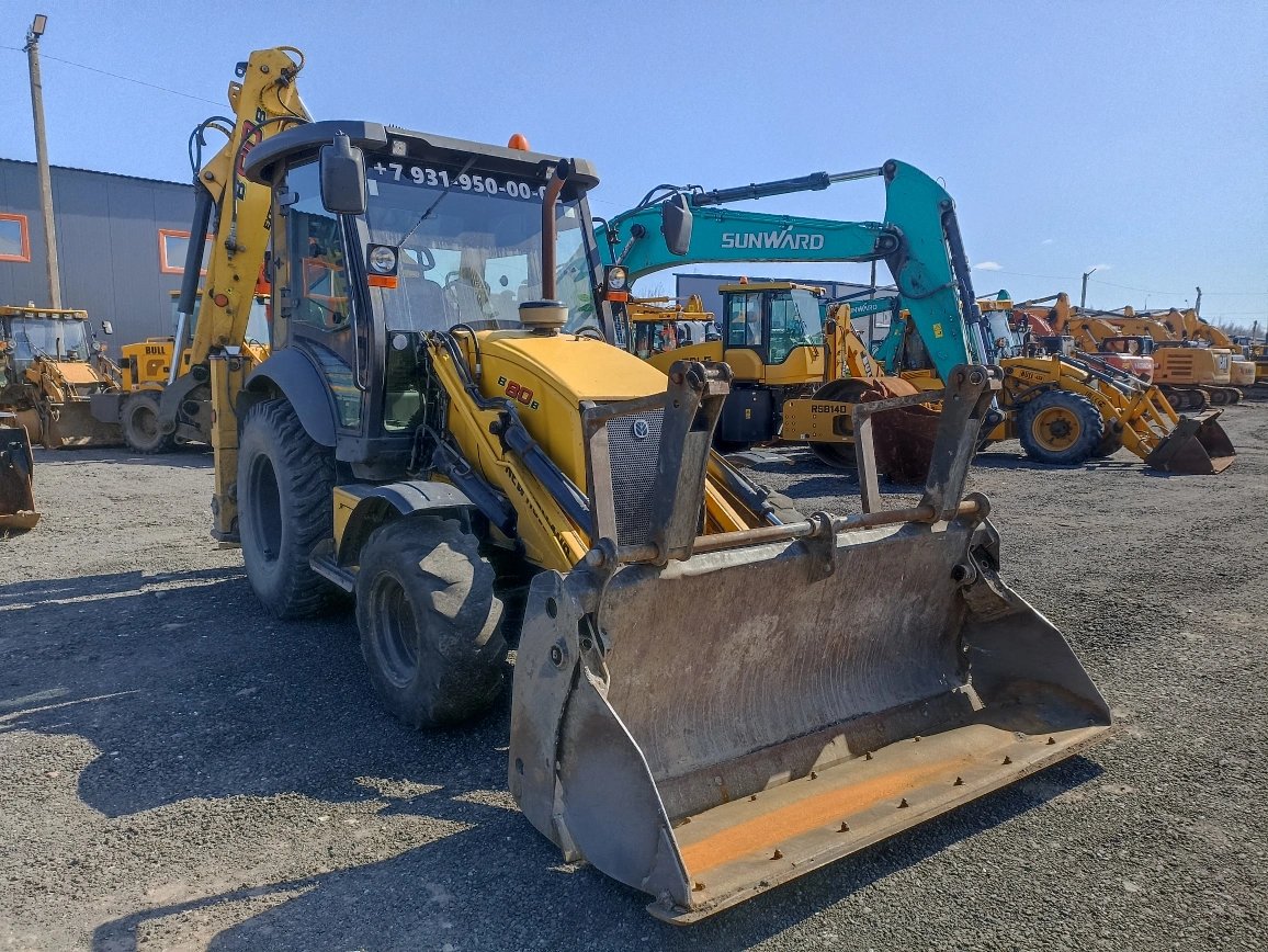 NEW HOLLAND B80B — Ленинградская область