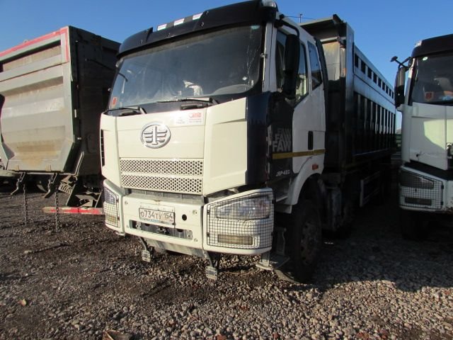 Специализированный, автомобиль-самосвал FAW J6 — Берёзовка