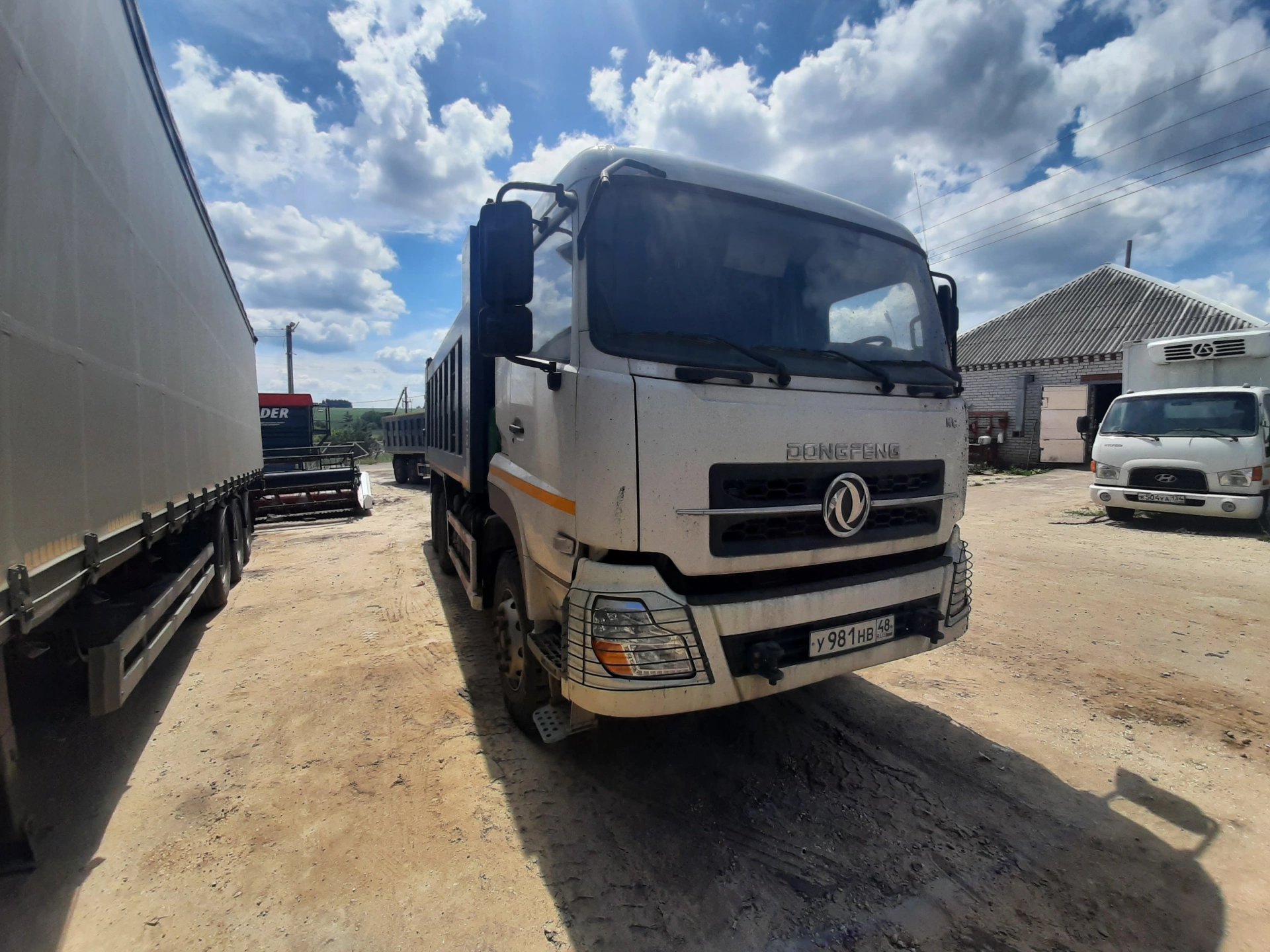 DONGFENG DFH3330 — Воронеж