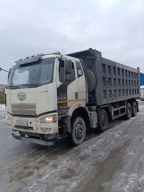Специализированный, автомобиль-самосвал FAW J6 — Новосибирск