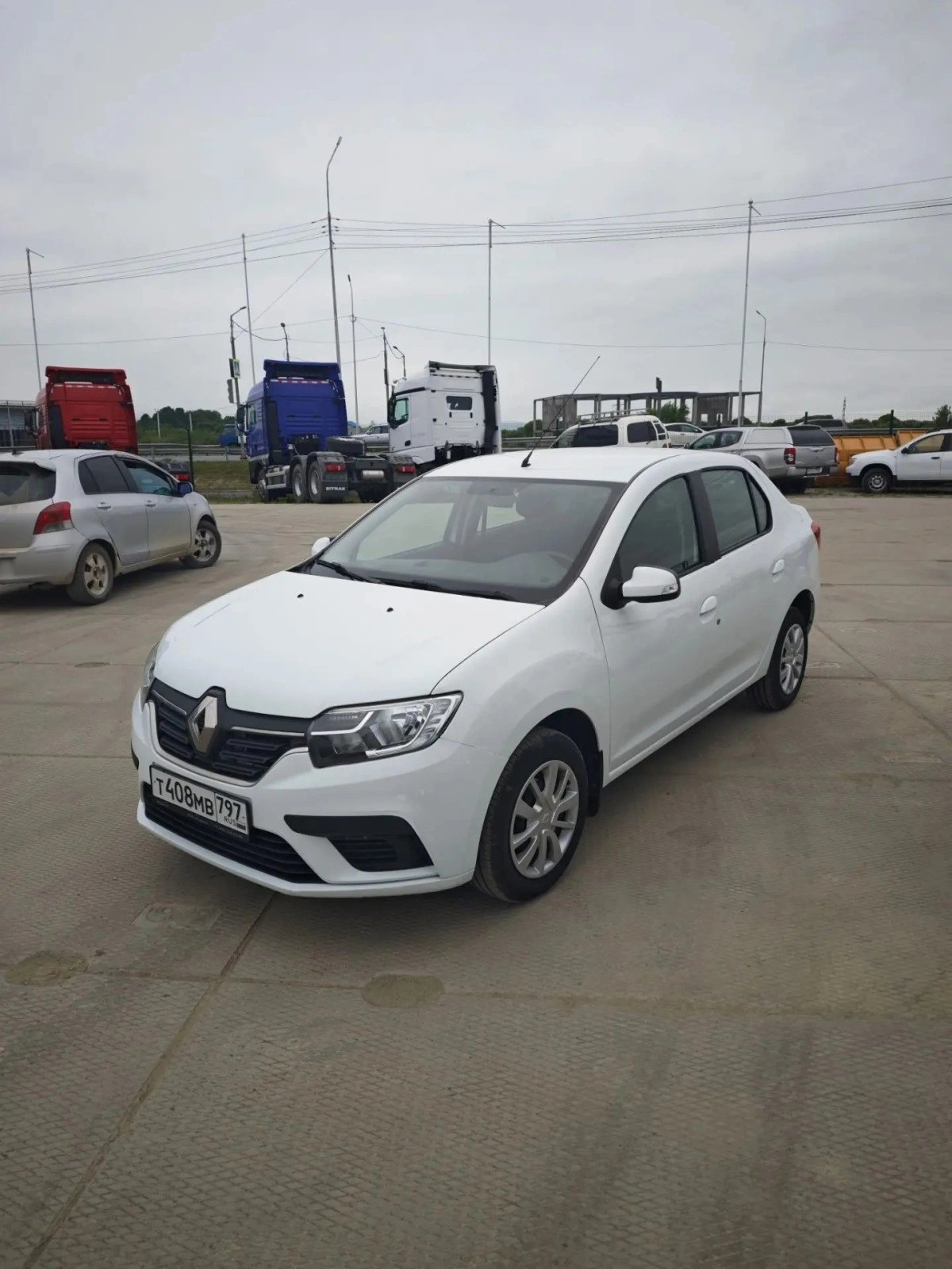 RENAULT Logan — НОВОСИБИРСК