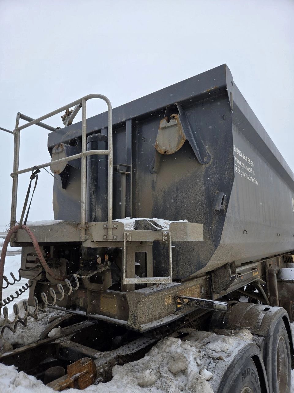 Grunwald 9453 Полуприцеп самосвальный 9453-0000010-50 — Москва