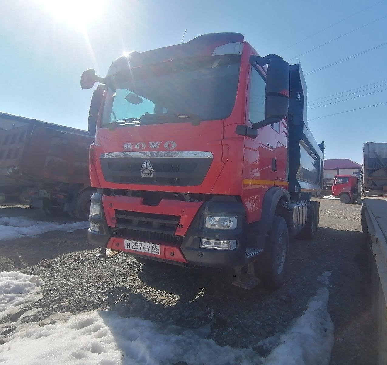 HOWO T5G 6x4 Самосвал — Южно-Сахалинск