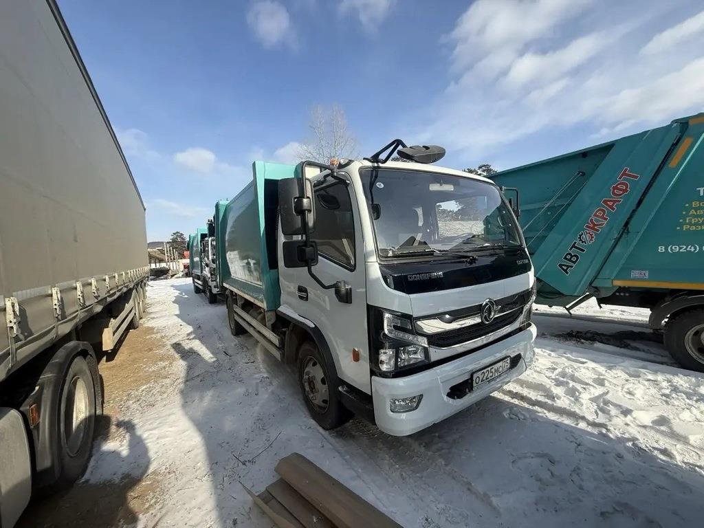 специальный, мусоровоз 656722-C — Чита