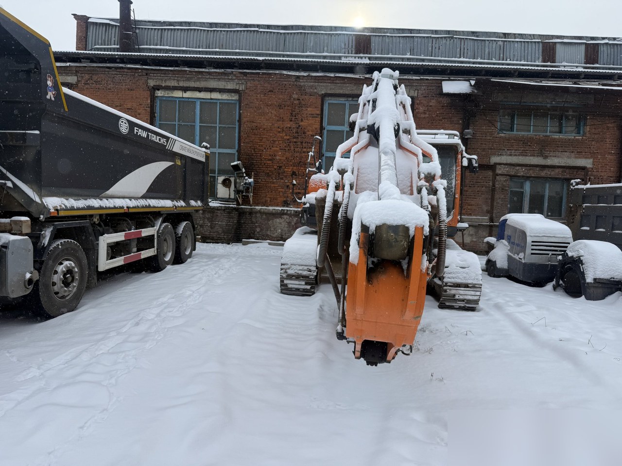 Doosan DX360 Экскаватор — Хабаровск