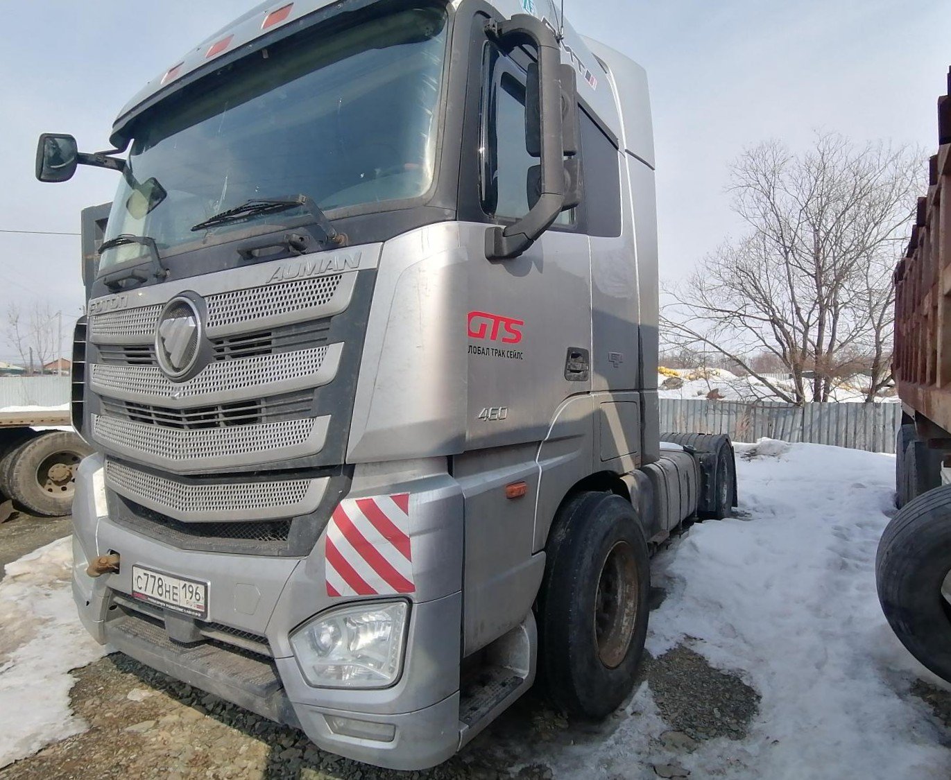 FOTON AUMAN 4x2 Седельный тягач — Южно-Сахалинск