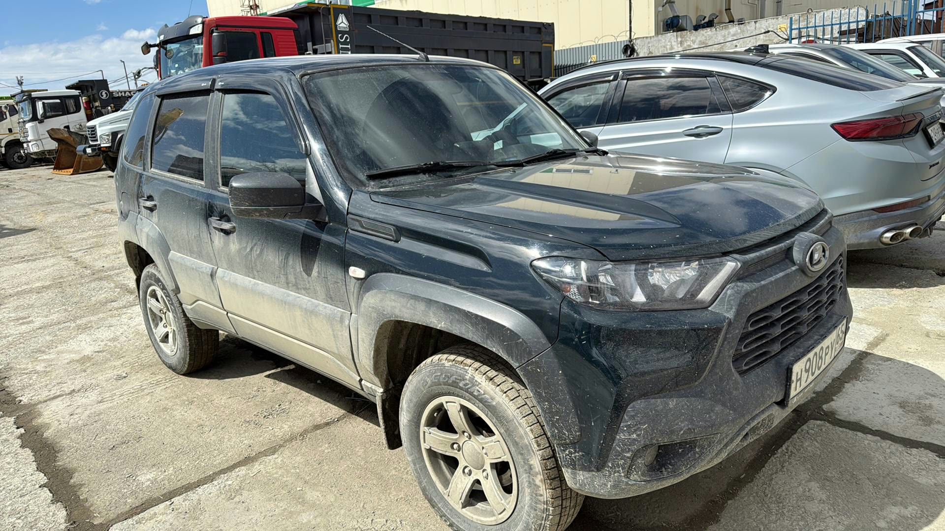 Lada Niva Travel — Южно-Сахалинск