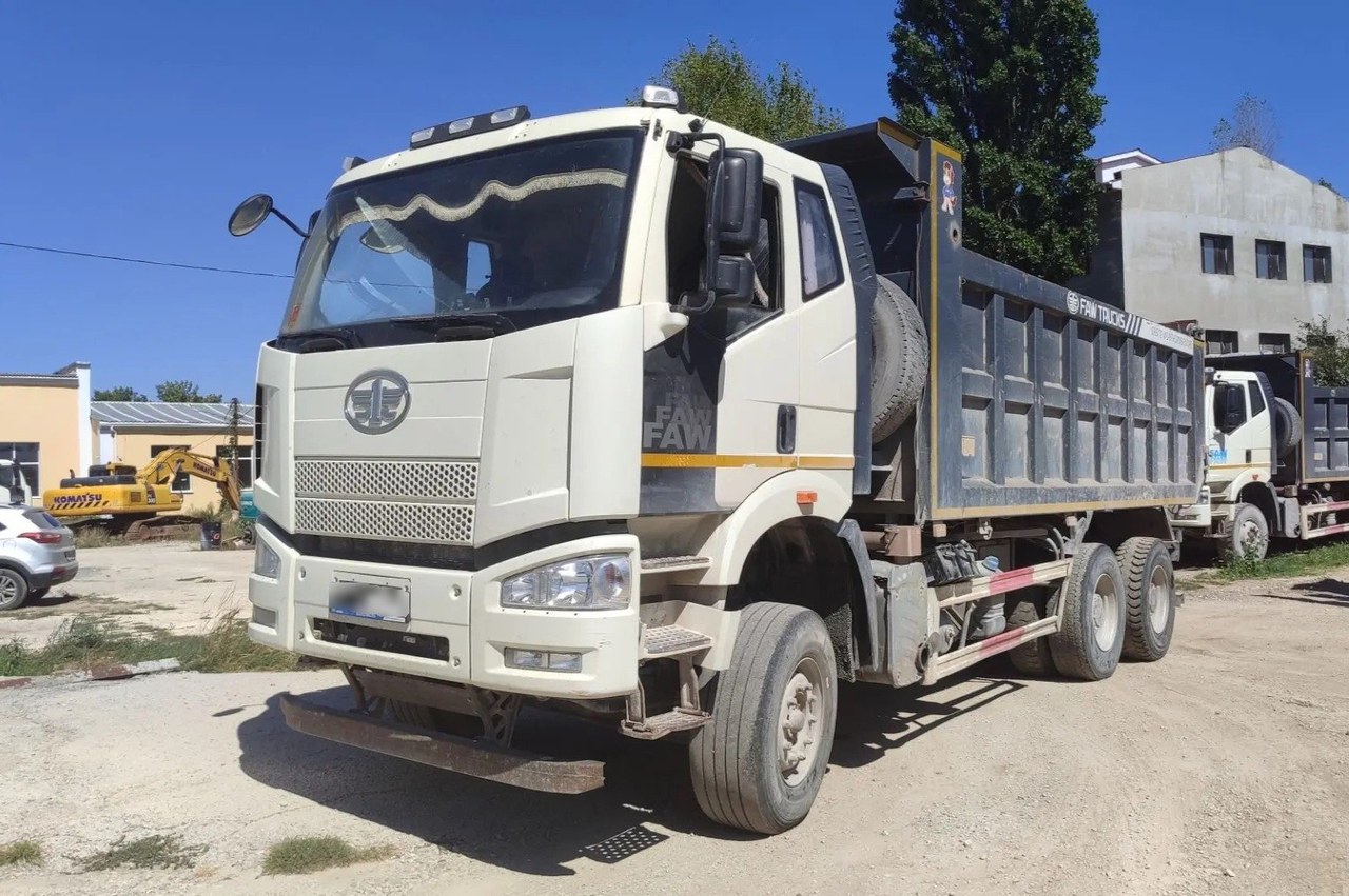 FAW CA 3250 6x4 Самосвал — Симферополь